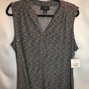 Liz Claiborne Sleeveless top❤️